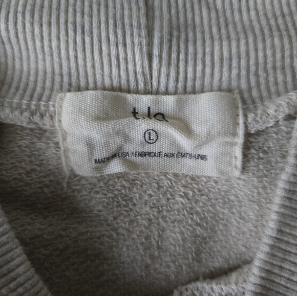 T.La Anthropologie Women's Cream Chest Cut-Out Sweatshirt Size L Used - Picture 4 of 7